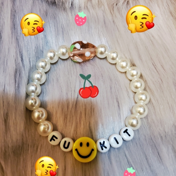Jewelry - FU:)K IT beaded bracelet